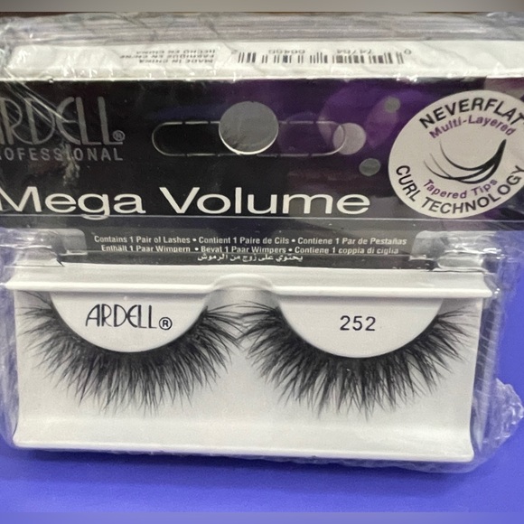 NWT ARDELL #252 MEGA VOLUME 4-pack - Picture 1 of 5